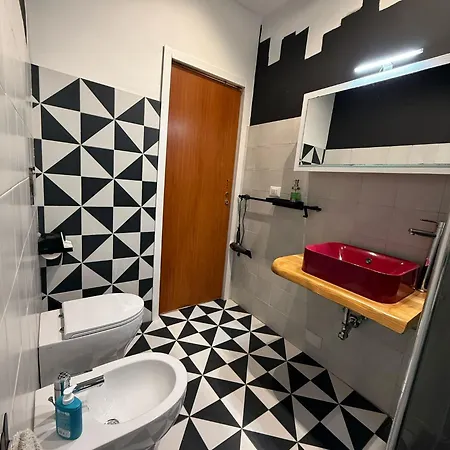 Poseidon's House * 斯培西亚