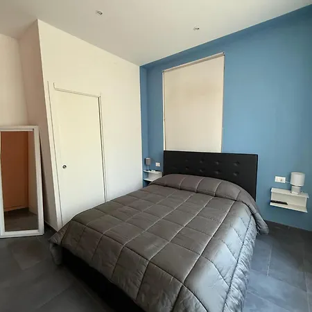 Poseidon's House * 斯培西亚